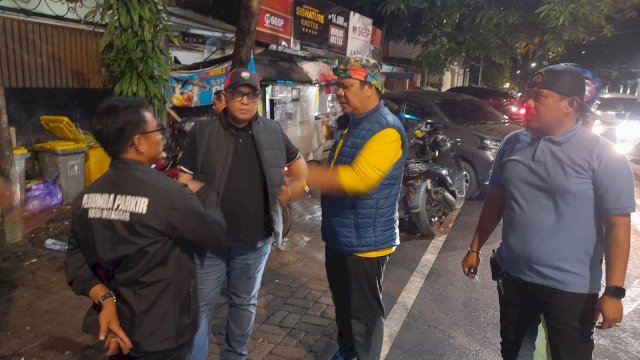 Tak Pakai Atribut Resmi, Jukir Liar di Mamajang Ditindak Satgas Perumda Parkir