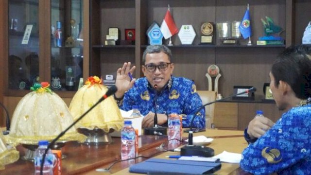 Bupati Jeneponto, H. Paris Yasir, SE., MM memimpin rapat sosialisasi ZIS di Ruang Rapat Bupati ||ist