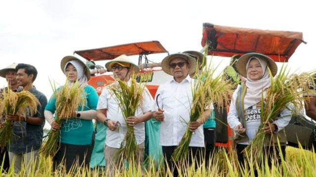 Produktivitas Padi Naik Dua Kali Lipat, DPR RI Puji Program Panen Raya di Pati