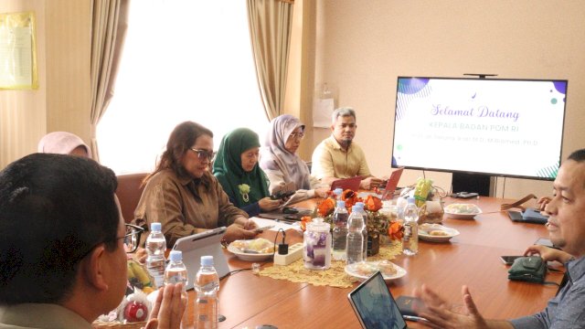 Saat Libur, Taruna Ikrar Kepala BPOM Justru Turun Mengawal Program Presiden Prabowo Subianto