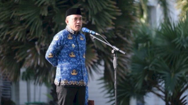 Bupati Paris Yasir menyampaikan amanat terkait komitmen ASN dalam pelayanan publik ||humaskominfo