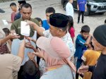 Pustakawan Dispusarsip Sulsel Berbagi 500 Paket Takjil, Ramadhan Penuh Kepedulian