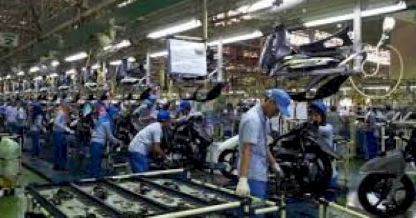 15 SMK Sulselbar Kunjungi Pabrik Yamaha, Belajar Langsung Proses Produksi Motor