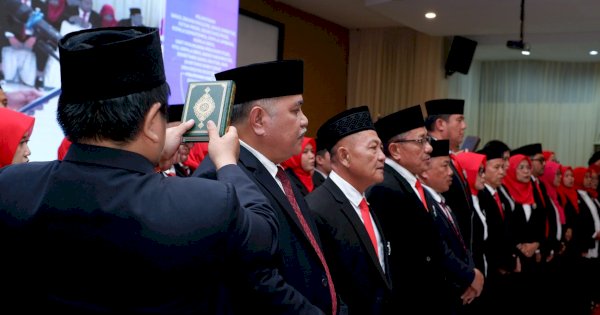 Unibos dan Poltekbos Lantik Pejabat Struktural Baru Periode 2026–2031 di Momen Halal Bihalal