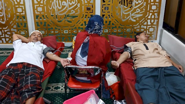 Kegiatan aksi donor darah relawan selama Ramadan 1447 Hujriah itu digelar oleh Unit Pelaksana Teknis (UPT) Transfusi Darah Dinkes Provinsi Sulsel.