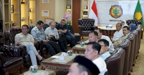 Antisipasi Kekeringan dan Geopolitik Global, Mentan Amran Pastikan Pangan Nasional Aman