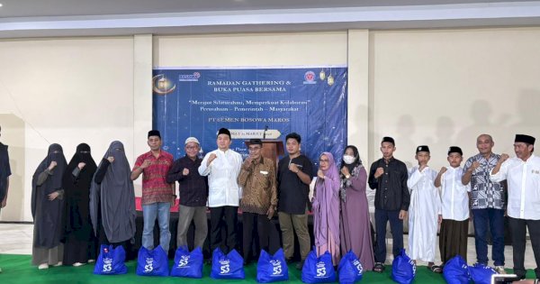 Bosowa Peduli Bagikan 1.000 Paket Sembako untuk 15 Desa di Barru