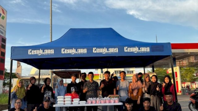 Gemilang bagikan 222 paket takjil di Gowa, bagian dari komitmen Hati Damai ||ho_yoz@harian.news 