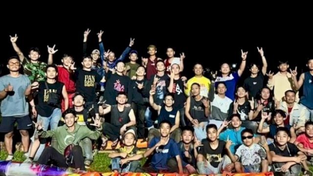 Ledakan yang Merawat Ingatan: Baraccung di Malam Takbiran Desa Pandak ||ist