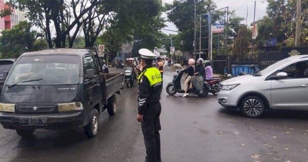 Arus Balik Jeneponto Macet Parah, Polisi Sebut Pedagang Bakso Jadi Biang Kerok