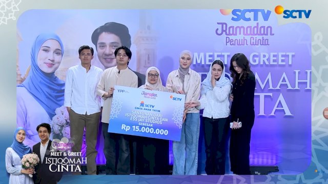 Pemeran film istiqomah cinta saat bukber dengan anak yatim. (Foto: Ist)