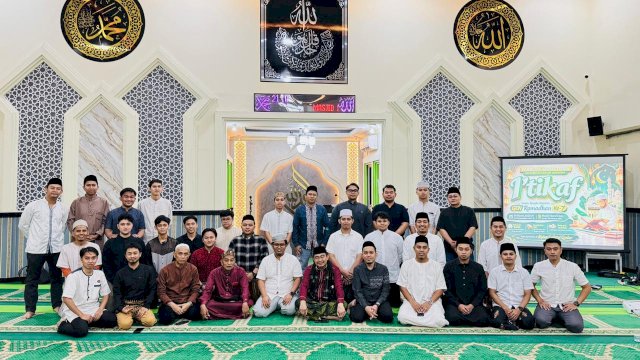 Pelaksanaan I'tikaf di Masjid Menara UMI. (Foto: Humas UMI)