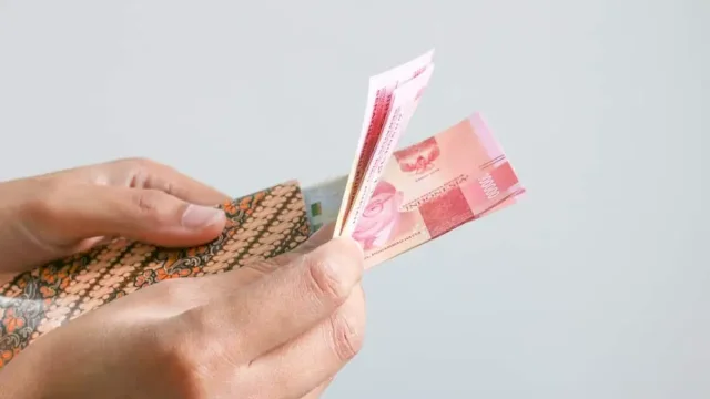 BSU Rp600 ribu cair Lebaran 2026? Kemnaker belum rilis kebijakan resmi  || Sumber: Wilkimedia Commons