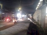 Bahaya! Tiang Telkom dan Listrik Nyaris Ambruk di Jalan Andi Tonro Gowa