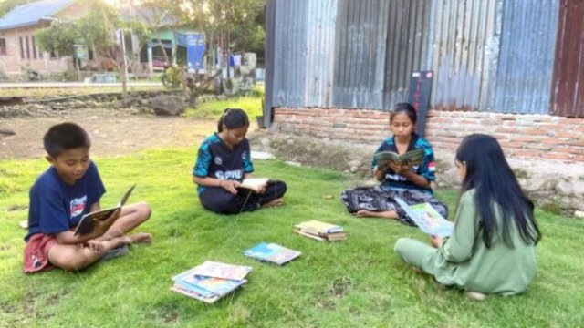 Bukan Sekadar Baca Buku, Rumah Buku SaESA Rawat Literasi Lewat Lingkar Pertemuan ||doc_rumahbukusaesa