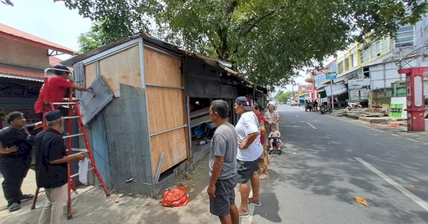 Setelah Tiga Kali Teguran, PKL di Jalan Datuk Patimang Akhirnya Ditertibkan
