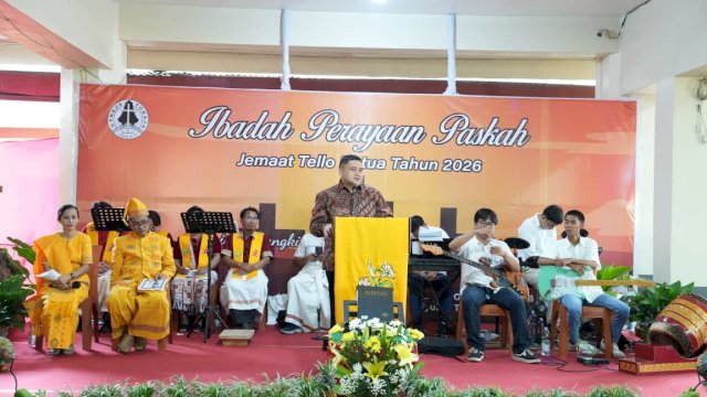 Wali Kota Makassar, Munafri di Gereja Jemaat Tello Batua. (Dok. humaspemkotmks)