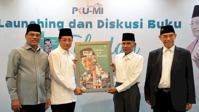Buku Teladan Sang Menteri diluncurkan, Senin (6/4). (Dok. Ist)
