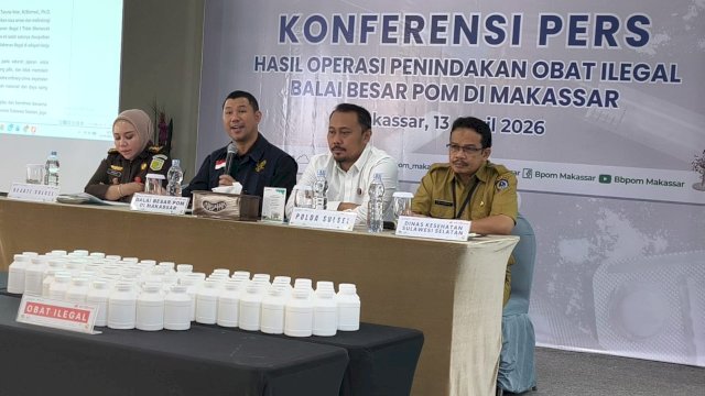 Konferensi Pers di Kantor BBPOM di Makassar, Jl Baji Minasa, Senin (13/4). (Dok. DWN/HN)