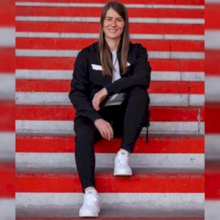 Sejarah! Marie-Louise Eta, Pelatih Wanita Pertama Bundesliga