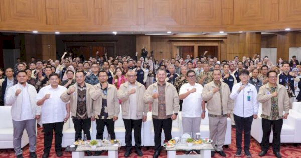 Wamenaker: Ijazah Bukan Jaminan, Kompetensi Kunci Raih Kerja