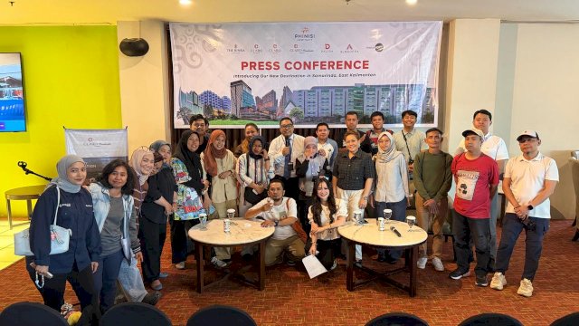 Suasana press conference peresmian Hotel Claro Pandurata Samarinda di Makassar. (Dok. Claro Makassar)