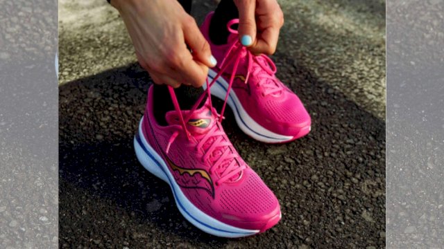 Lini saucony endorphin Kini bisa didapatkan di blibli. (Dok. BliBli)