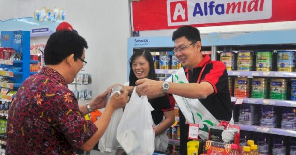 Lowongan Kerja Alfamidi April 2026: Store Crew untuk Lulusan SMA-S1