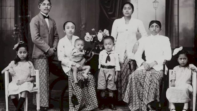 Gelar Bangsawan Jawa: Dari Raden hingga Gusti (foto_facebook@MASA HINDIA BELANDA (Nederlands-Indi&euml;)
