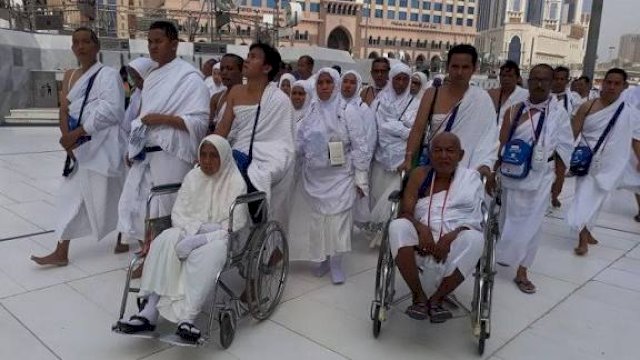 Polemik Haji 2026 : Kebijakan Ada Tapi Ketenangan Jemaah Masih Dipertanyakan (doc_amiratour) 