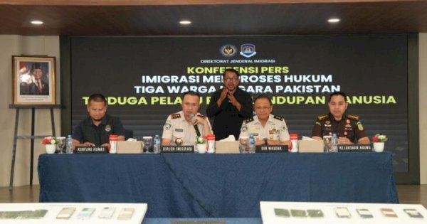 Imigrasi Tetapkan Tiga WN Pakistan Tersangka Penyelundup Manusia ke Australia