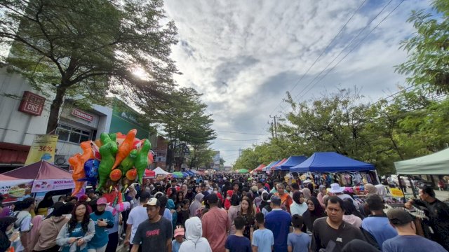 Suasana Car Free Day Boulevard Makassar, Minggu (3/5). (Dok. HN)