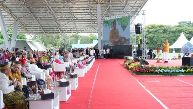 Upacara Hardiknas di Lapangan Karebosi Makassar, (2/5). (Dok. Hms)