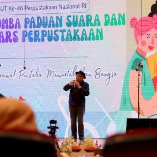 Pencipta Mars Perpustakaan Musisi Balada Indonesia Ferry Curtis, Kawal Lomba Paduan Suara Nasional, Sambut HUT ke-46 Perpusnas