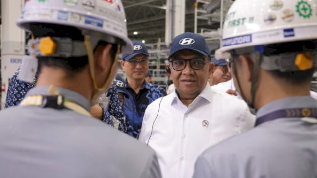 Geliat pasar EV Indonesia tembus 100 ribu unit. Kemnaker gandeng Hyundai latih SDM terampil untuk green jobs dan teknologi otomotif listrik (doc_birohumaskemnaker) 