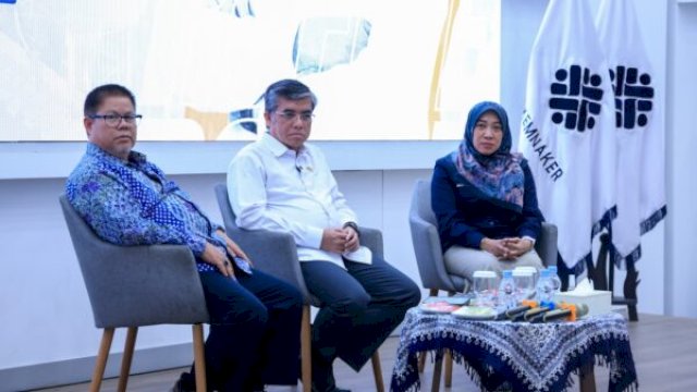 Menaker Yassierli memberikan arahan kebijakan ketenagakerjaan 2026 di BBPVP Bandung, Jumat (8/5/2026). (doc_birohumaskemnaker) 