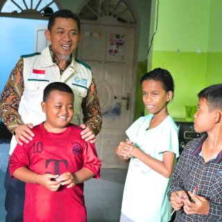 Lewat Aksi Sosial, PLN UID Sulselrabar Bantu Kebutuhan Anak Panti