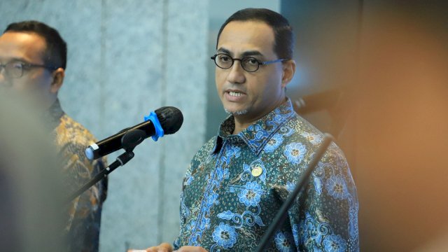 Kepala Eksekutif Pengawas Pasar Modal, Keuangan Derivatif, dan Bursa Karbon OJK, Hasan Fawzi. (Dok. oJK)
