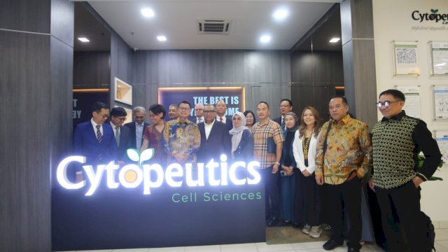 Kepala BPOM RI, Taruna Ikrar melakukan kunjungan ke fasilitas dan kantor pusat cryocord di Cyberjaya, Jumat (22/5/2026). (Dok. BPOM)