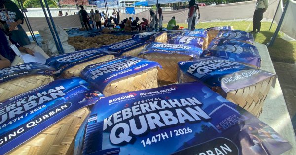 Bosowa Peduli Salurkan 98 Sapi dan 37 Kambing Kurban di 10 Provinsi