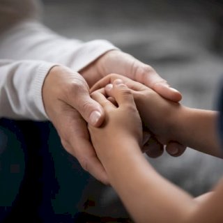 Ramai di X, Kepsek Pamulang Diduga Lakukan Child Grooming ke Siswinya