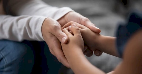 Ramai di X, Kepsek Pamulang Diduga Lakukan Child Grooming ke Siswinya