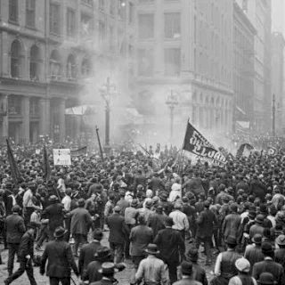 May Day : Darah Di Haymarket Yang Melahirkan Hari Buruh Internasional