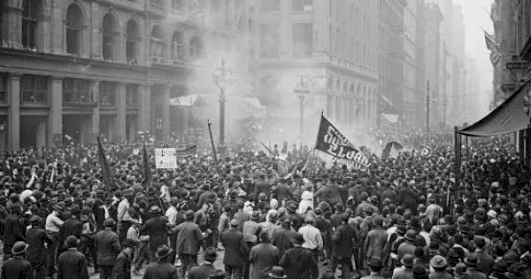 May Day : Darah Di Haymarket Yang Melahirkan Hari Buruh Internasional