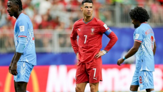 Cristiano Ronaldo gagal mencetak gol di laga keenam Piala Dunia-nya. Portugal hanya bermain imbang 1-1 melawan Kongo || (tangkaplayar_X@ActuFoot)
