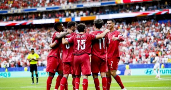 Portugal vs Uzbekistan: Ronaldo Brace, Menang 5-0!