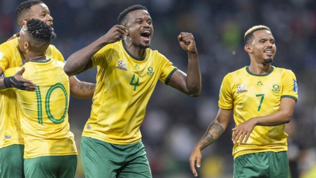 Gol tunggal Thapelo Maseko bawa Afrika Selatan lolos 32 besar Piala Dunia 2026 || (foto_X@MateuszPerek)