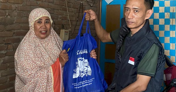 Peduli Sesama, PGK Sulsel Berbagi Sembako kepada Warga Membutuhkan
