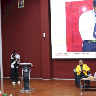 Mahasiswa Curhat Soal Pupuk Mahal, Mentan Amran Perintahkan Investigasi