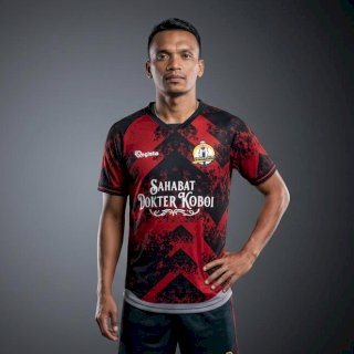 Ferdinand Sinaga Perkuat Dokter Koboi FC, Siap Guncang Wali Kota Makassar Cup 2026